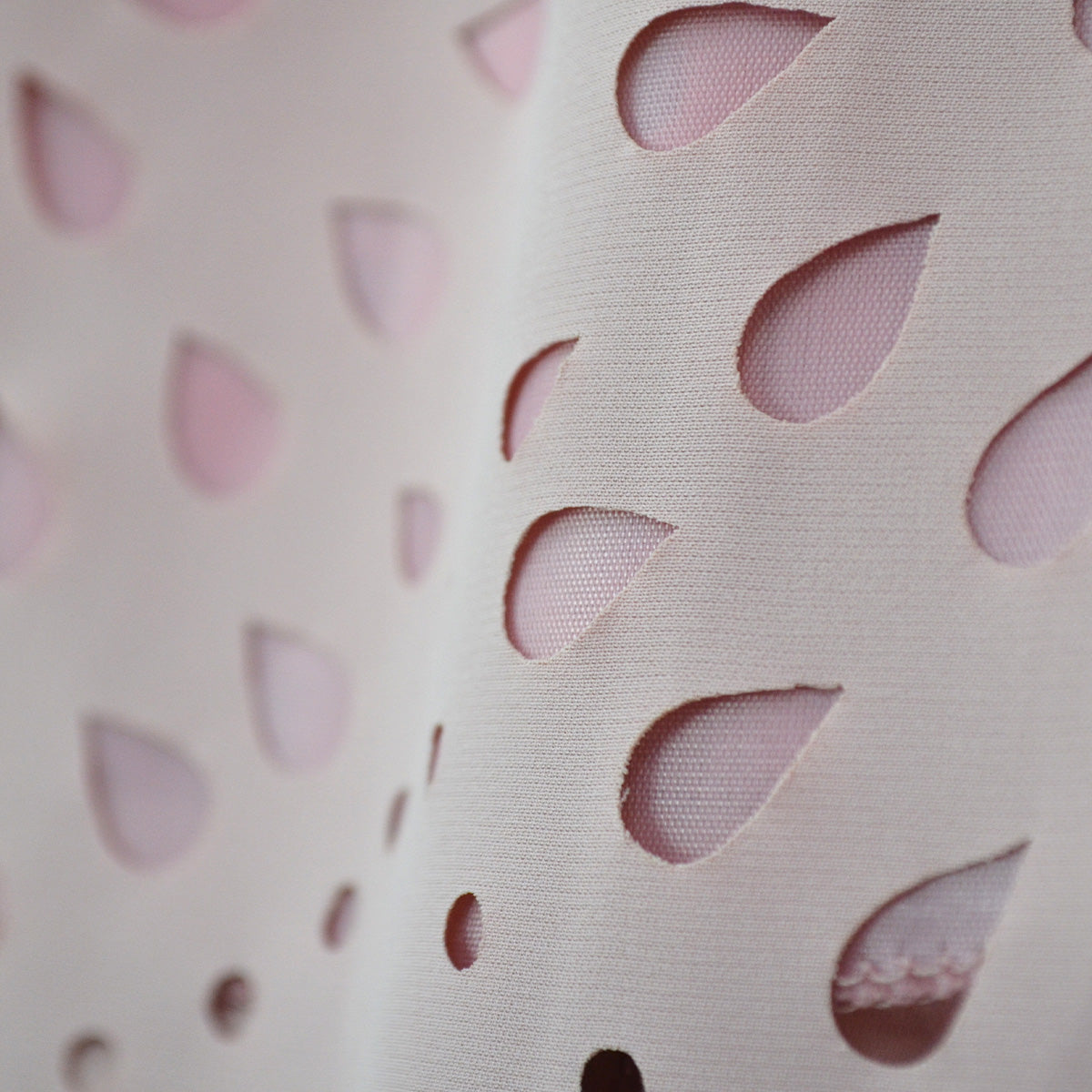 Vestido con grabado y moño para Niña Flory VENI0112