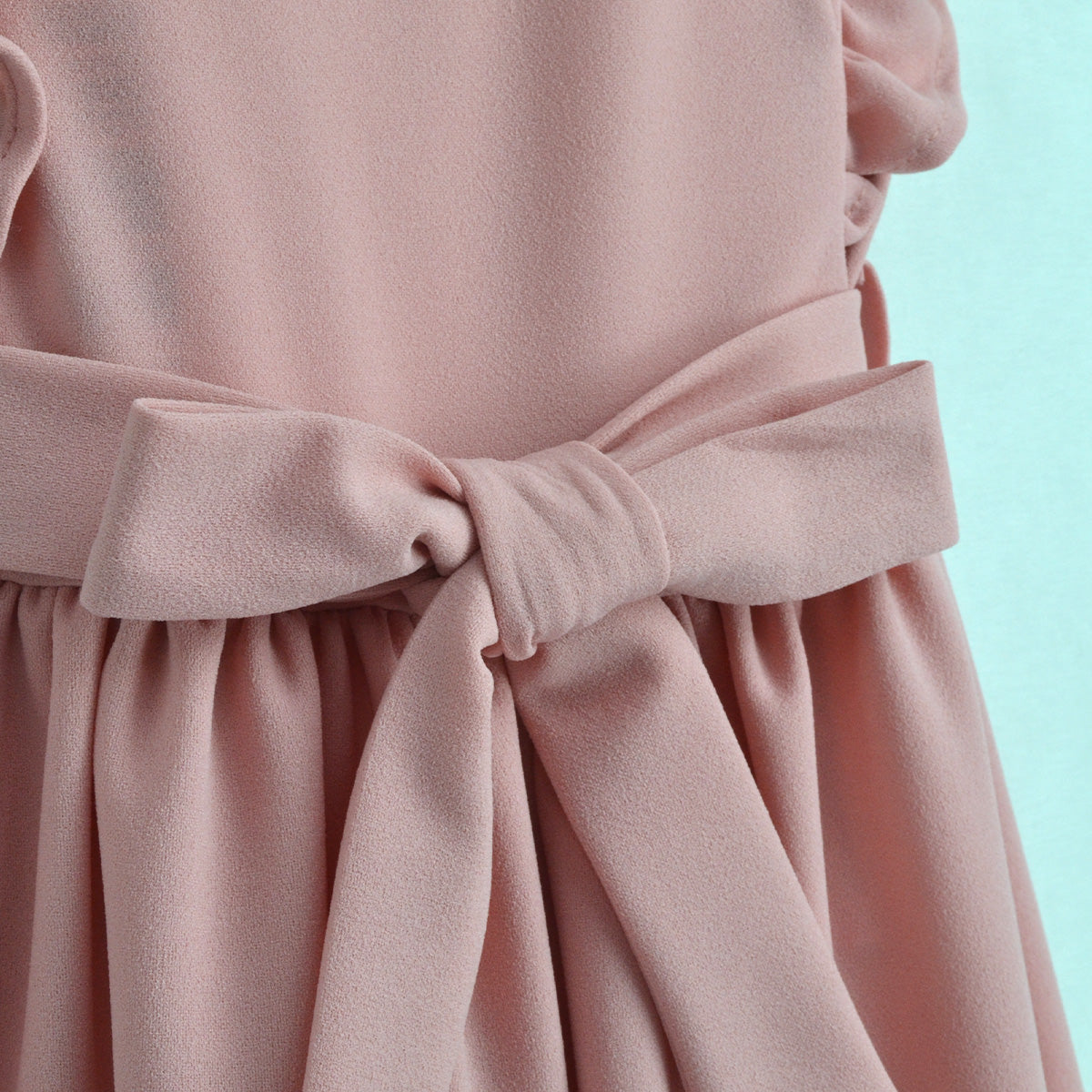 Vestido con olanes y moño en cintura | VENI0204 | tallas ch-m-gr-xg