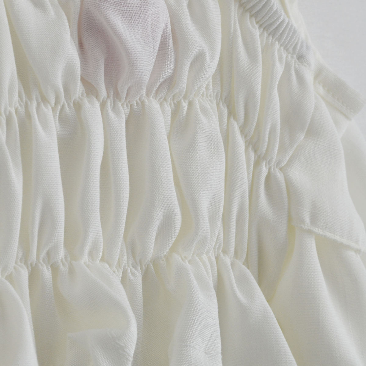 Conjunto con pantalón a rayas, blusa hueso con olanes | CONI0043 | tallas ch-m-gr