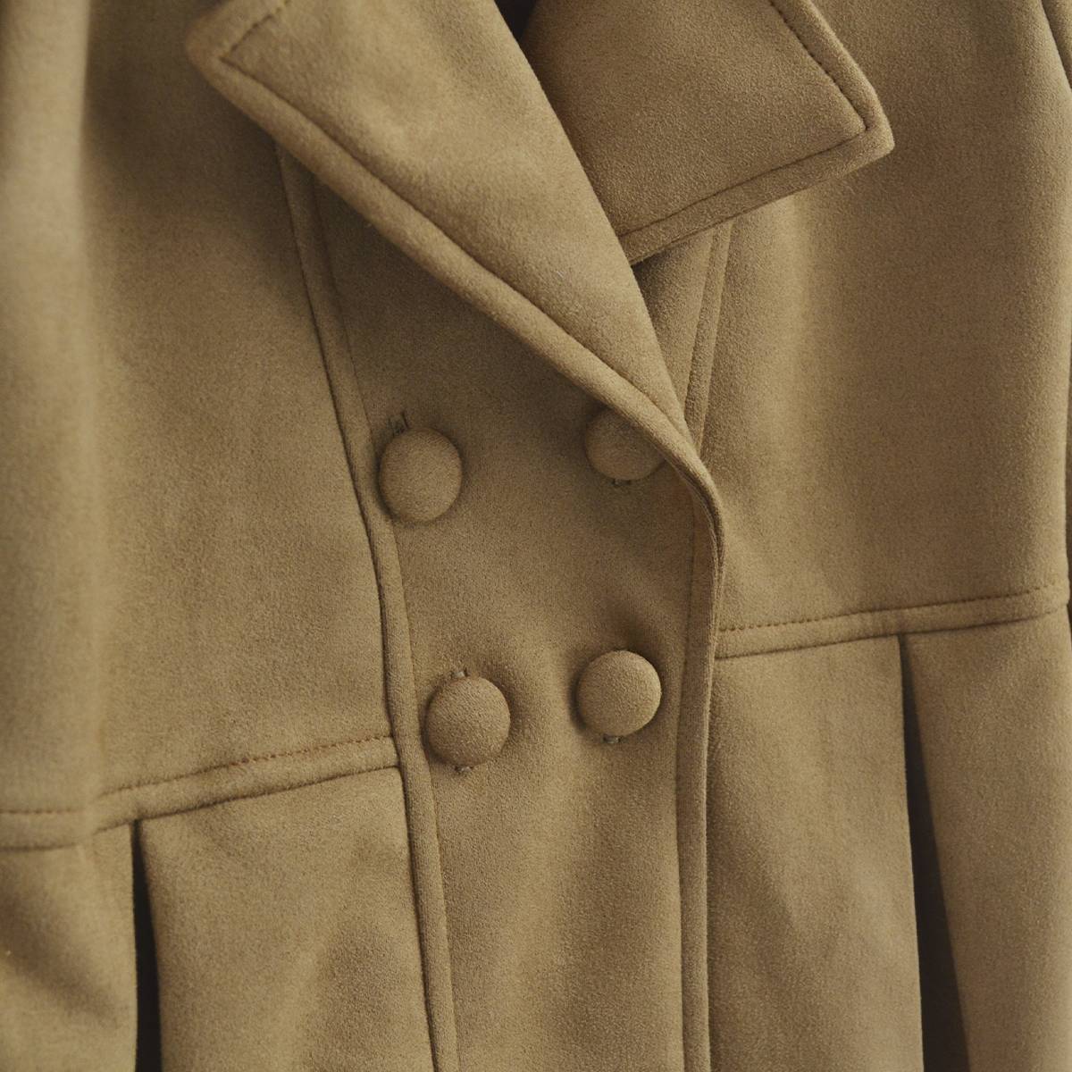 Abrigo de gamuza con botones Niña Flory ABNI0004