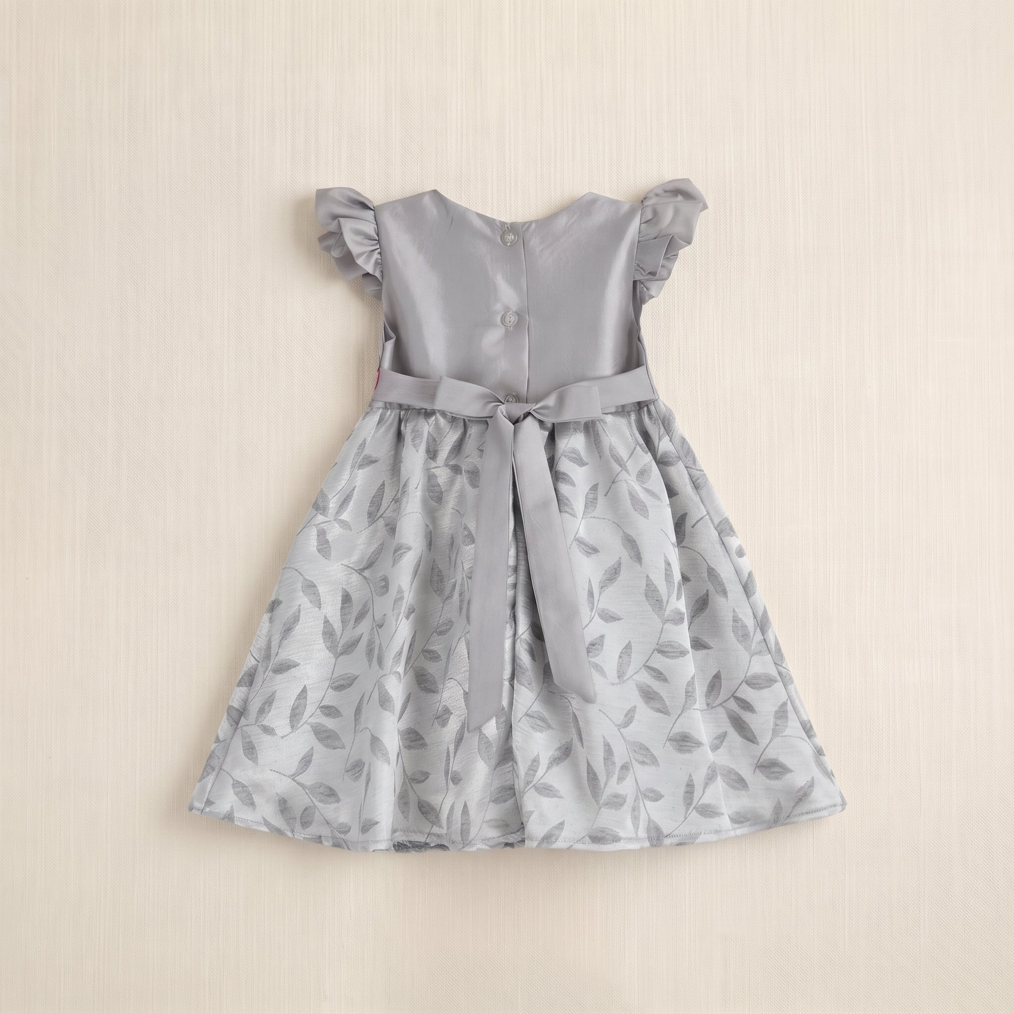 Vestido satinado floreado con moño •  1 a 3 años  • Elena 3