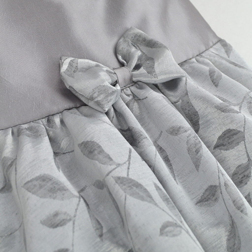 Vestido satinado floreado con moño •  1 a 3 años  • Elena 3