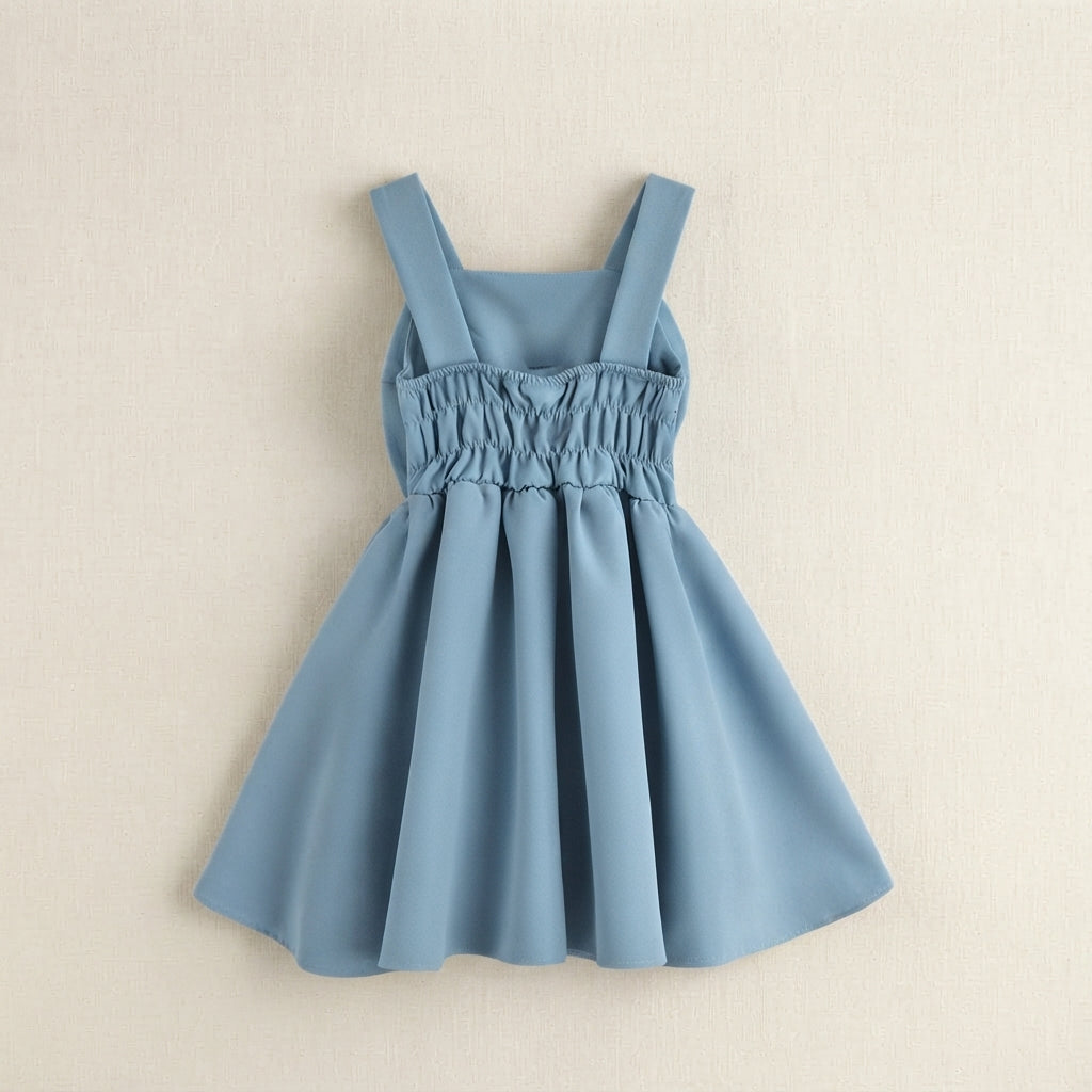 Vestido circular con moño • 4 a 11 años • Barbie 15