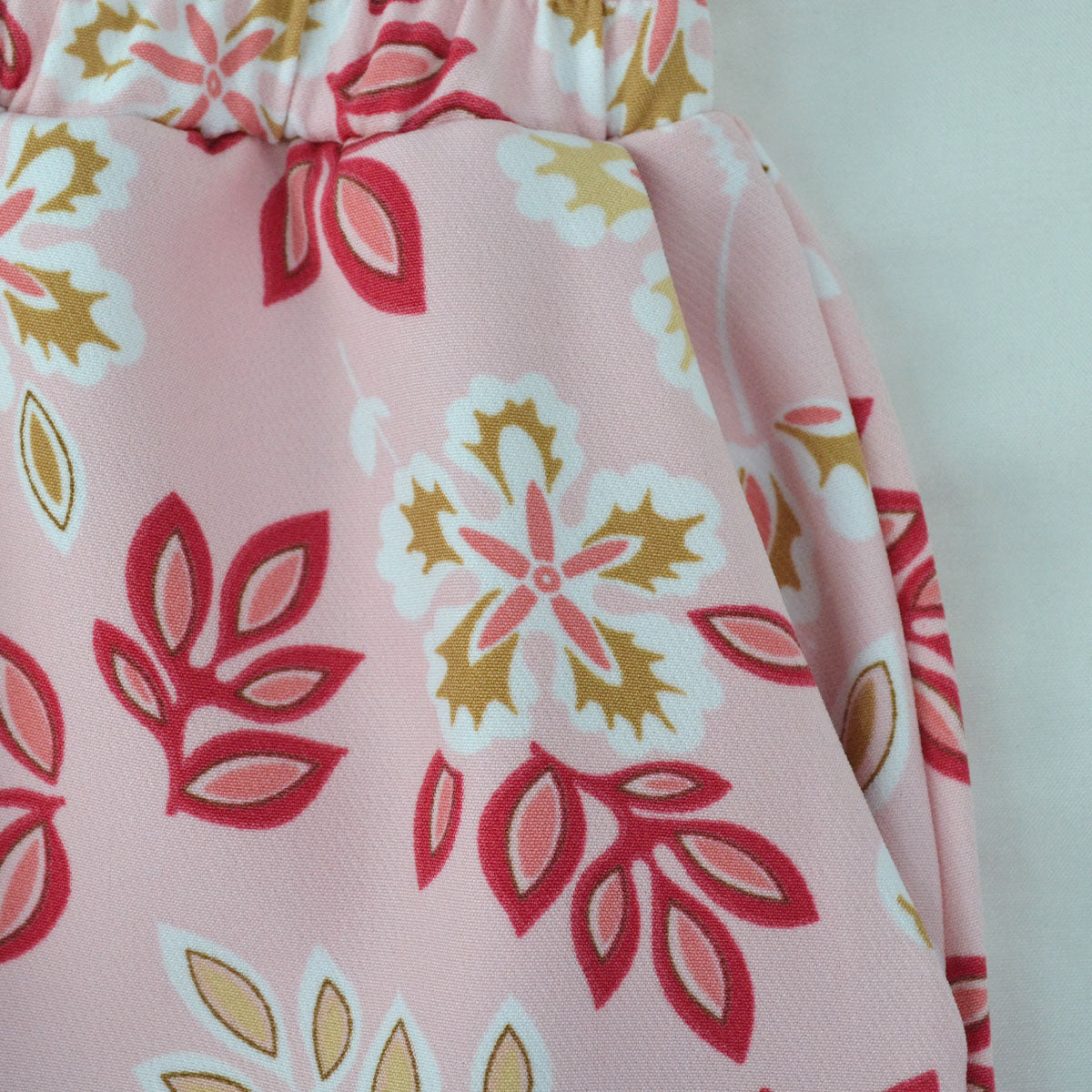 Conjunto de pantalón floreado con blusa de niña Flory CONI0036