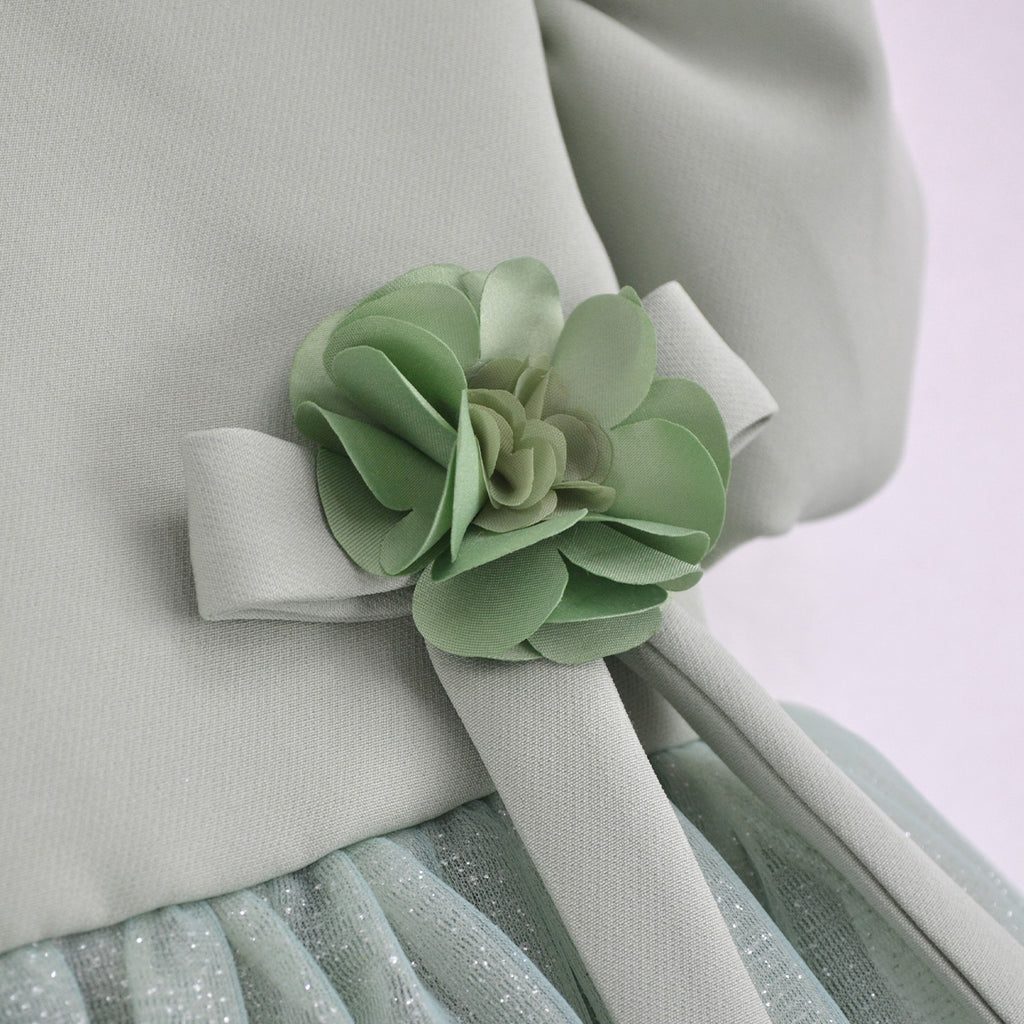 Vestido manga abullonada con flor de satín • 1 a 3 años • Barbie 9
