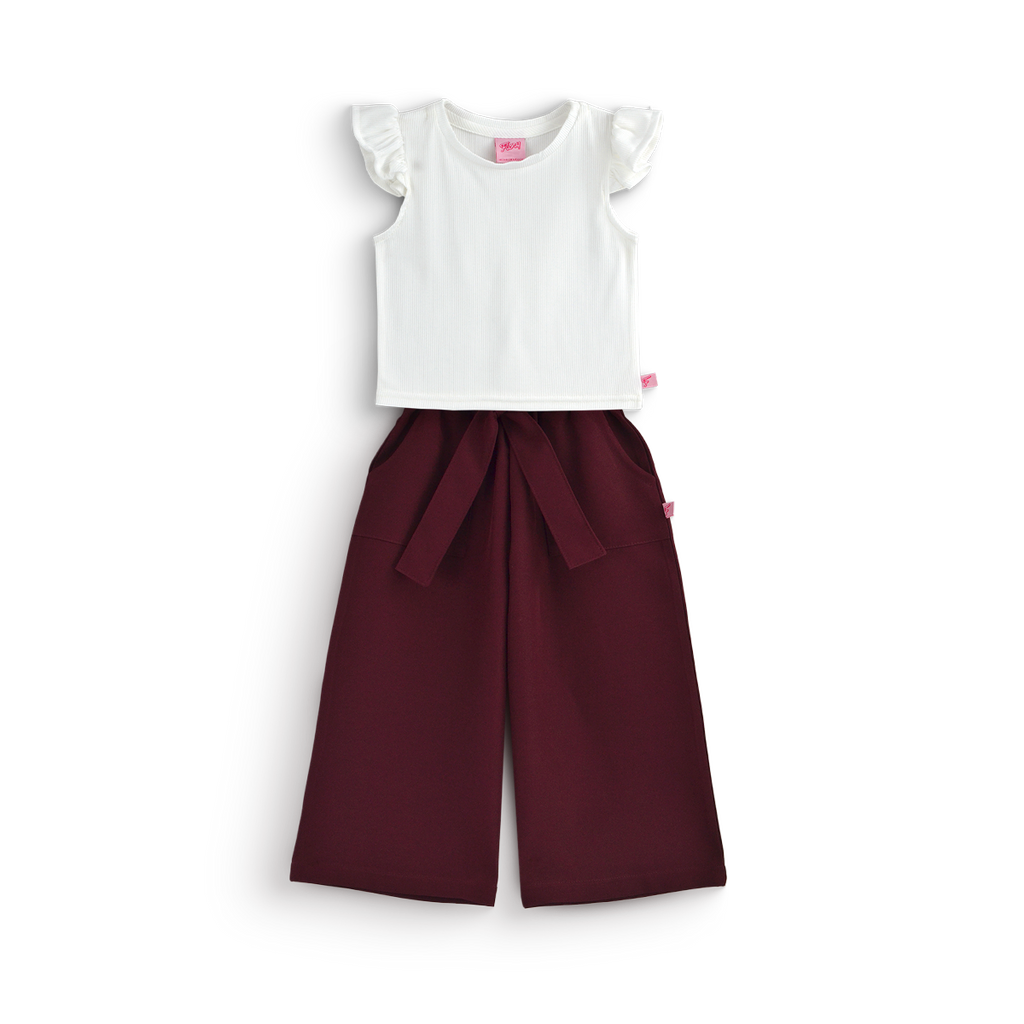 Conjunto con pantalón ancho con blusa blanca • 4 a 12 años • Barbie 5